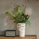 Rivièra Maison Atelier Fern Vaas in crème als woondecoratie
