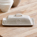 Rivièra Maison Botervlootje PORTOFINO in crème detail van afwerking