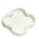 Rivièra Maison Mini Dienblad CLOVER in wit op tafel