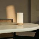 tavell Tafellamp LUNA detail van voet en kap
